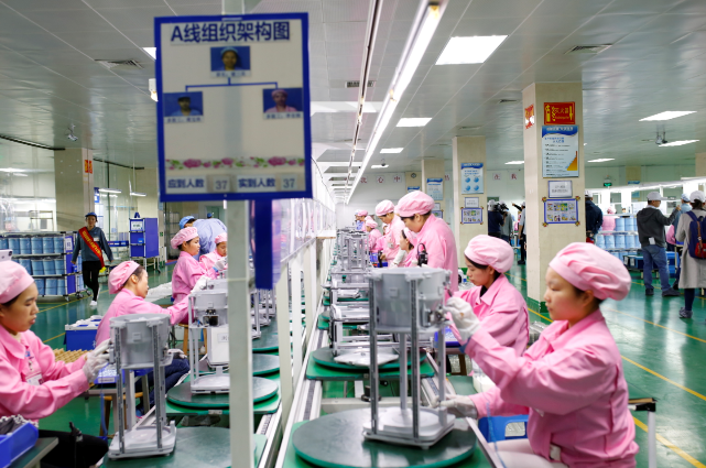 探秘小米空氣凈化器工廠 物美價(jià)廉背后的智造邏輯